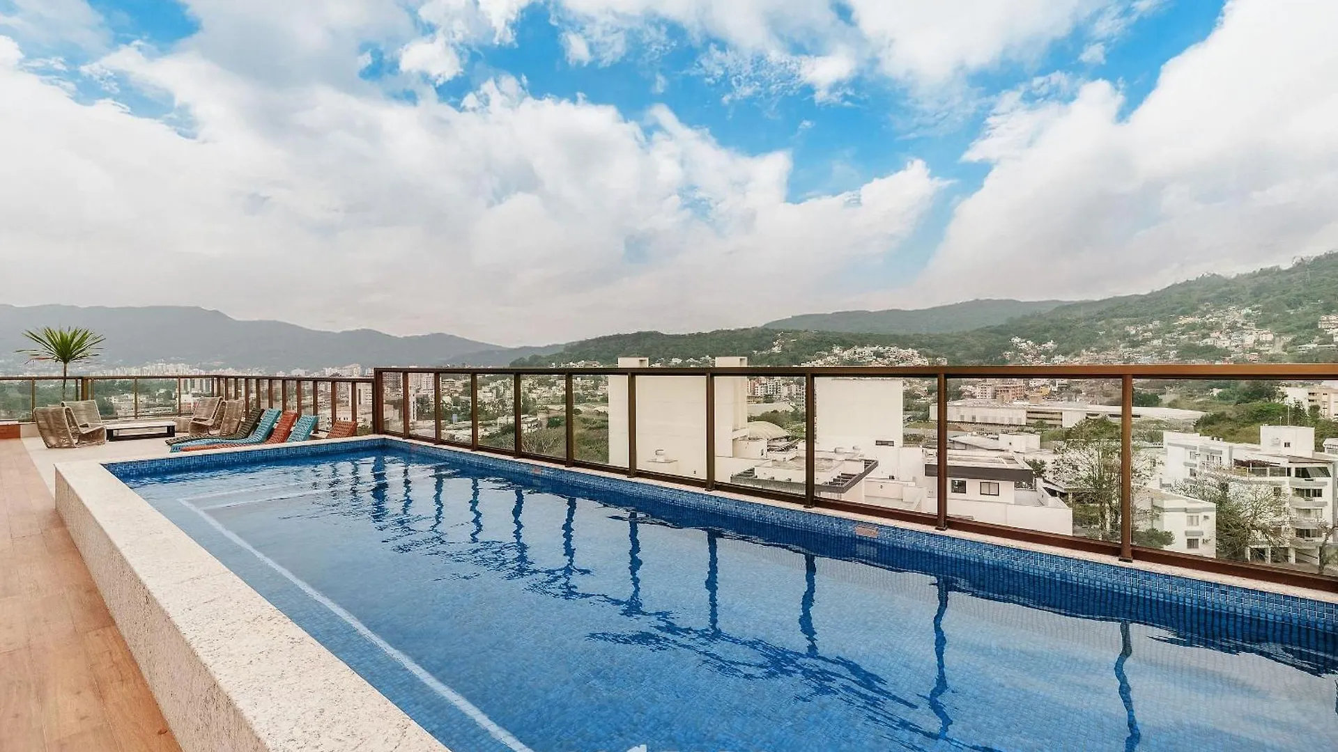 Yhd - Condominio C/ Piscina Perto Da Ufsc Florianópolis